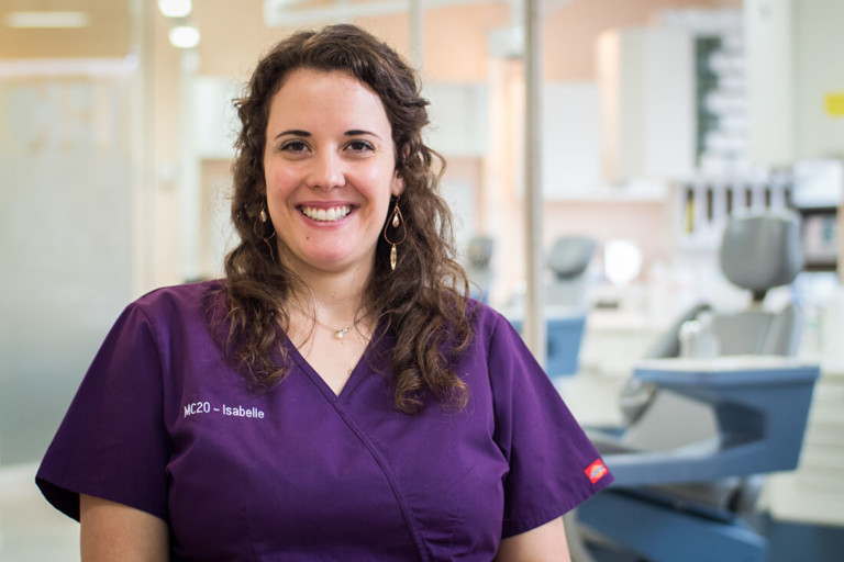 Kieferorthopaedie-Orthodontie-Geneve-MC20-Johannes-Jamin-Isabele-Orange Team - Kieferorthopädie Genf - Kieferorthopäde Wolfgang Johannes-Jamin - Isabelle Orange